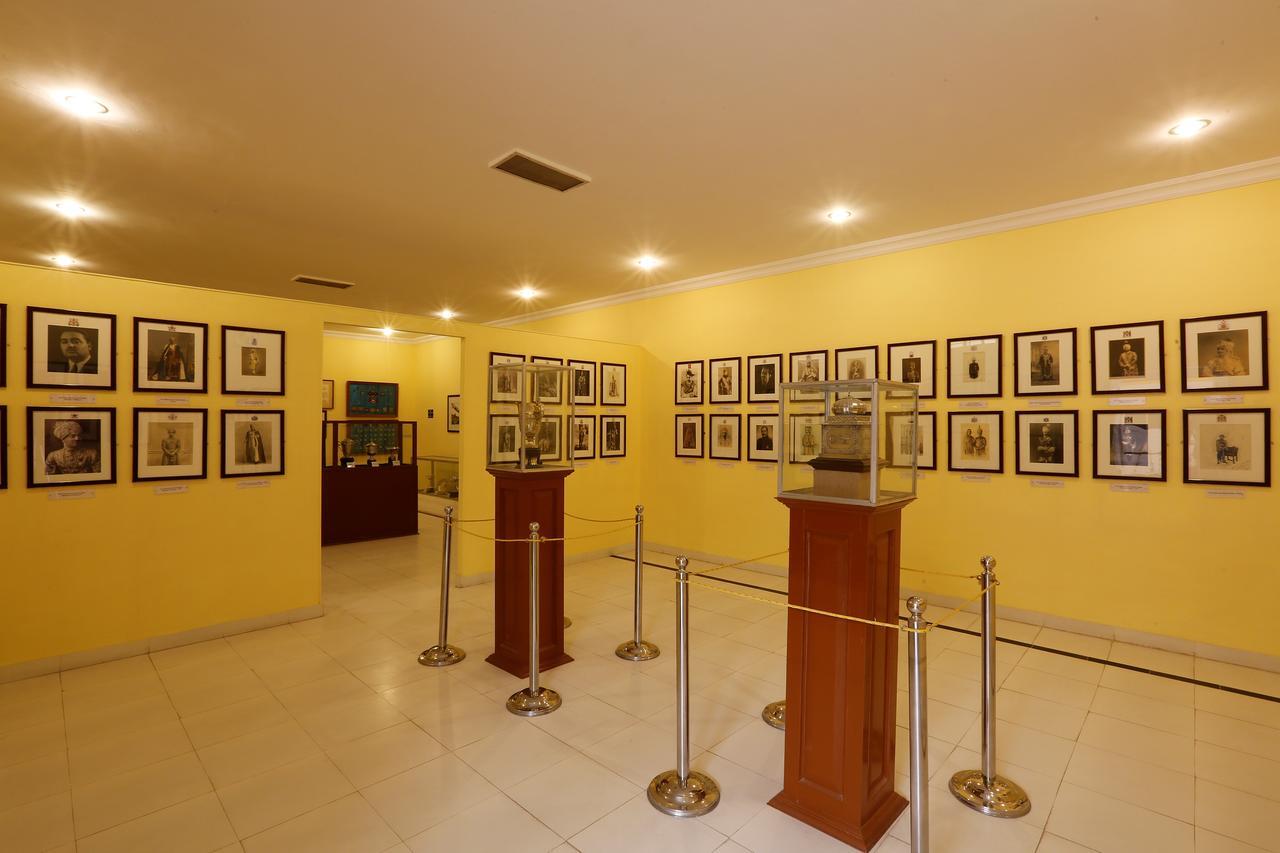 The Lallgarh Palace - A Heritage Hotel Bikaner Exterior photo